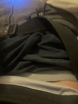 Snapshot of mikeylong chatting on February 15, 4:58 pm mikeylong online show from February 15, 4:58 pm