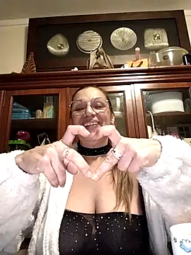 Snapshot of Melmamalhuda@xh chatting on January 29, 12:43 am Melmamalhudaxh online show from January 29, 12:43 am