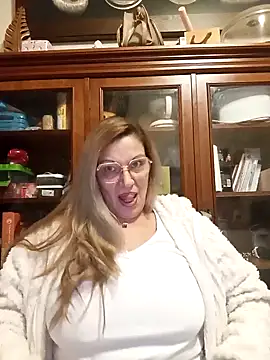 Snapshot of Melmamalhuda@xh chatting on February 1, 2:05 am Melmamalhudaxh online show from February 1, 2:05 am