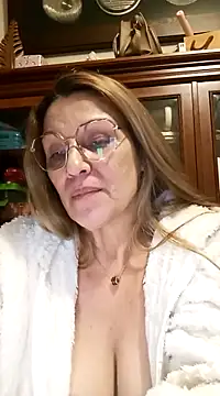 Snapshot of Melmamalhuda@xh chatting on February 1, 5:07 am Melmamalhudaxh online show from February 1, 5:07 am