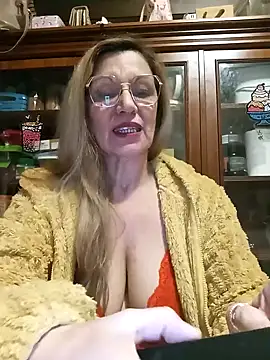 Snapshot of Melmamalhuda@xh chatting on February 12, 11:09 pm Melmamalhudaxh online show from February 12, 11:09 pm