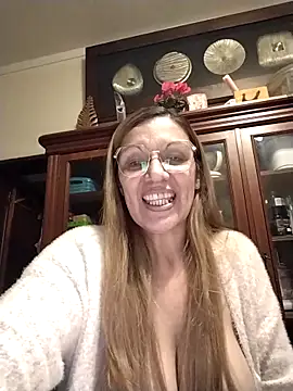 Snapshot of Melmamalhuda@xh chatting on March 3, 11:46 pm Melmamalhudaxh online show from March 3, 11:46 pm