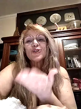 Snapshot of Melmamalhuda@xh chatting on March 6, 9:42 pm Melmamalhudaxh online show from March 6, 9:42 pm