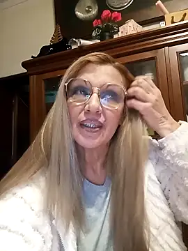 Snapshot of Melmamalhuda@xh chatting on March 13, 4:34 pm Melmamalhudaxh online show from March 13, 4:34 pm