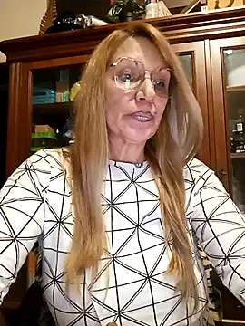 Snapshot of Melmamalhuda@xh chatting on March 22, 9:31 pm Melmamalhudaxh online show from March 22, 9:31 pm