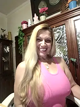 Snapshot of Melmamalhuda@xh chatting on October 2, 11:01 pm Melmamalhudaxh online show from October 2, 11:01 pm