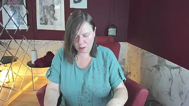 Snapshot of KellyPerfection chatting on September 24, 5:22 am KellyPerfection online show from September 24, 5:22 am