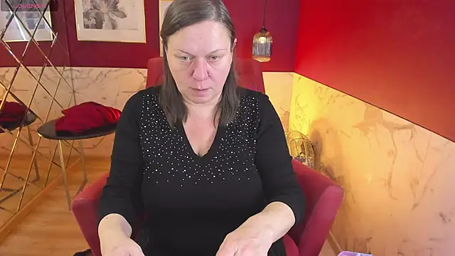 Snapshot of KellyPerfection chatting on December 3, 6:54 am KellyPerfection online show from December 3, 6:54 am