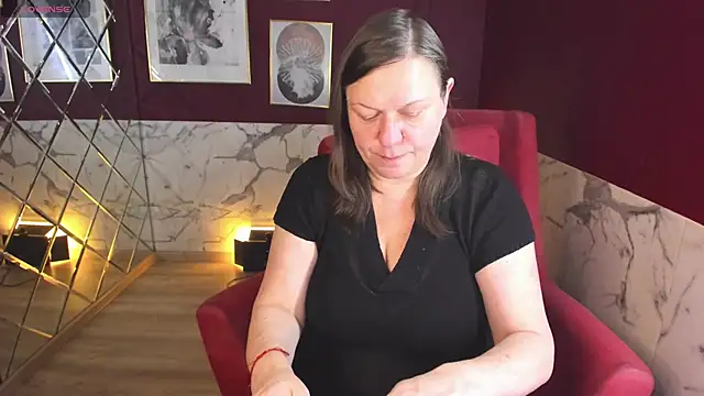 KellyPerfection online show from April 13, 5:57 am