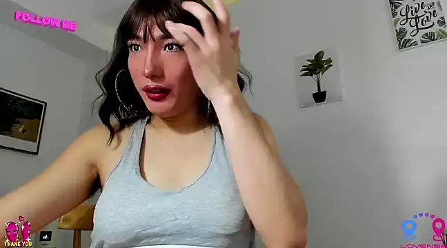 hottycrishina online show from December 14, 6:35 am