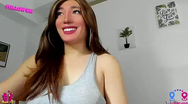 hottycrishina online show from January 2, 8:17 am