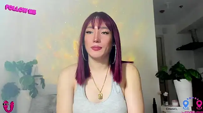 hottycrishina online show from February 16, 12:19 am