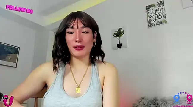 hottycrishina online show from March 1, 7:19 am