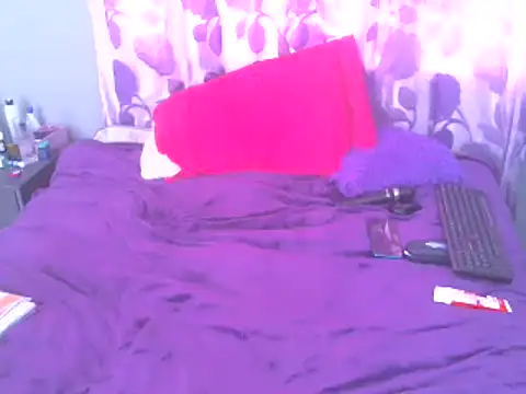 claudia manuela online show from March 21, 9:12 am