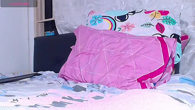 ashelymalefica online show from February 12, 10:04 pm