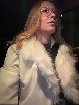 Snapshot of AnastasiaAniess chatting on December 20, 8:05 pm AnastasiaAniess online show from December 20, 8:05 pm