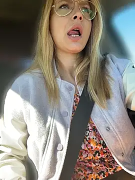AnastasiaAniess online show from May 16, 6:43 am