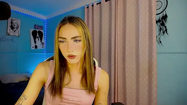 charlottesexxx online show from November 27, 8:22 pm