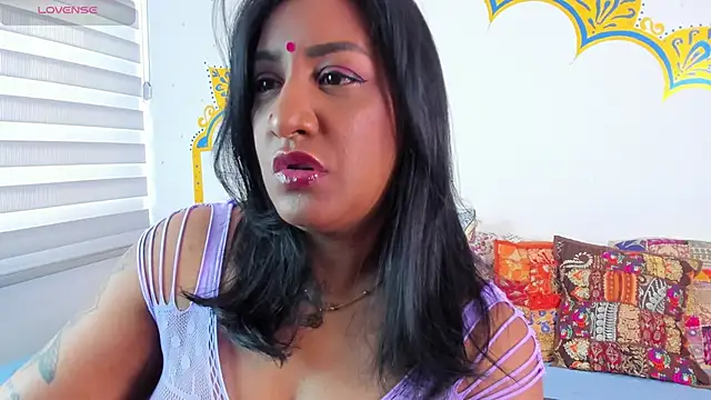 LadyNahir online show from March 25, 5:02 am