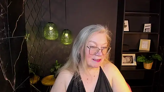 NataliMellow online show from March 6, 4:58 pm