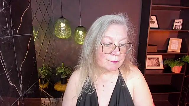 Snapshot of NataliMellow chatting on May 28, 1:19 pm NataliMellow online show from May 28, 1:19 pm