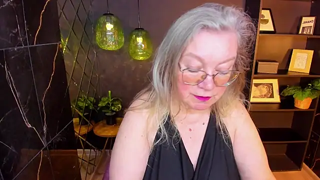 Snapshot of NataliMellow chatting on May 31, 12:56 pm NataliMellow online show from May 31, 12:56 pm