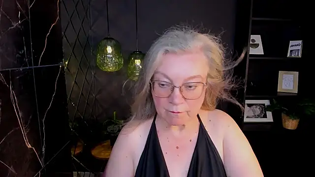 Snapshot of NataliMellow chatting on July 15, 1:27 pm NataliMellow online show from July 15, 1:27 pm