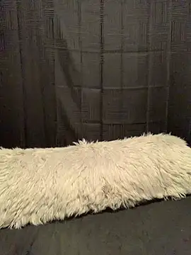 Snapshot of Rakiyahcharms chatting on December 28, 12:57 am Rakiyahcharms online show from December 28, 12:57 am