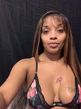 Snapshot of Rakiyahcharms chatting on September 12, 12:49 pm Rakiyahcharms online show from September 12, 12:49 pm