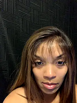 Snapshot of Rakiyahcharms chatting on September 22, 6:32 pm Rakiyahcharms online show from September 22, 6:32 pm