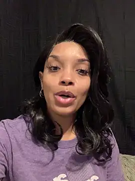 Snapshot of Rakiyahcharms chatting on October 5, 3:43 pm Rakiyahcharms online show from October 5, 3:43 pm