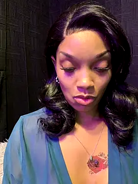 Snapshot of Rakiyahcharms chatting on November 8, 10:59 am Rakiyahcharms online show from November 8, 10:59 am