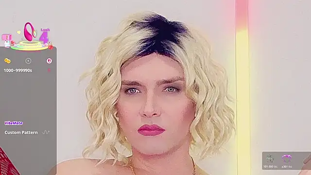 Snapshot of Zagadka55555 chatting on November 7, 1:49 am Zagadka55555 online show from November 7, 1:49 am