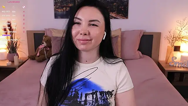 Snapshot of Leila__Sweet chatting on February 21, 10:39 am Leila Sweet online show from February 21, 10:39 am