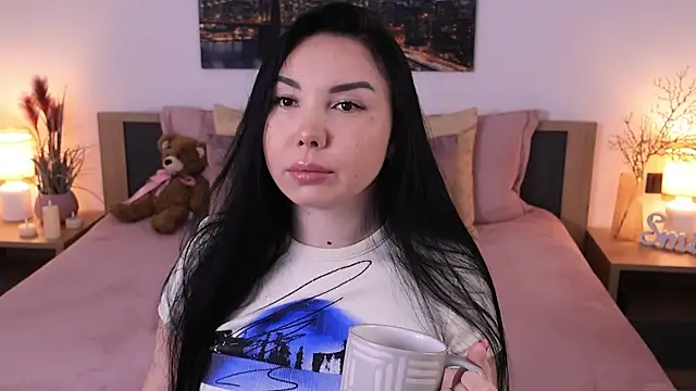 Snapshot of Leila__Sweet chatting on March 6, 7:14 am Leila Sweet online show from March 6, 7:14 am