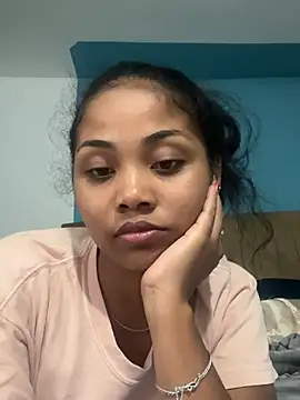 naya86 online show from April 10, 2:44 pm