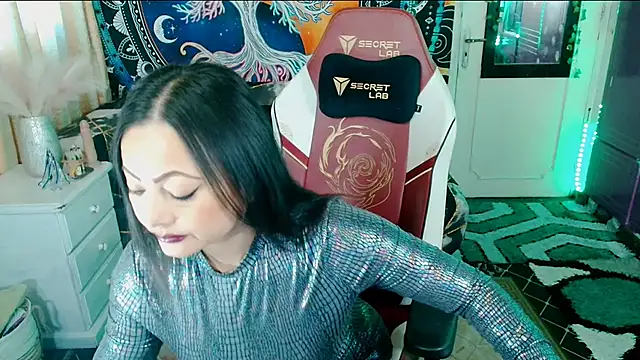 Snapshot of indica_me chatting on September 27, 5:01 am indica me online show from September 27, 5:01 am