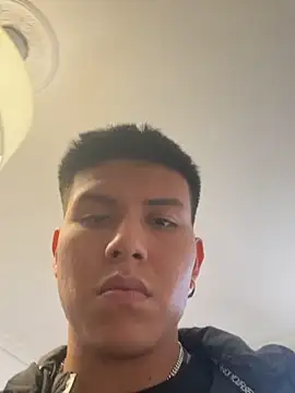 mikeeeeeell online show from May 15, 9:49 am