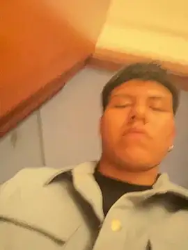 mikeeeeeell online show from May 31, 7:37 pm