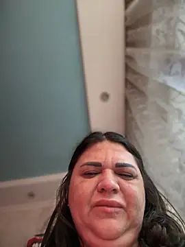 Snapshot of littleRikka chatting on November 27, 8:05 am littleRikka online show from November 27, 8:05 am