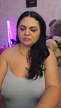 littleRikka online show from February 15, 8:27 pm