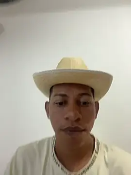 bigcock bum22 online show from March 6, 2:52 am