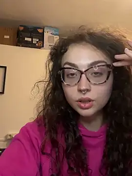ladyturtle online show from May 23, 8:13 pm