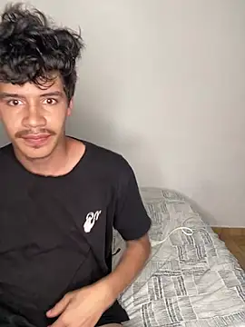 Dimitrixxx   online show from May 7, 9:42 pm