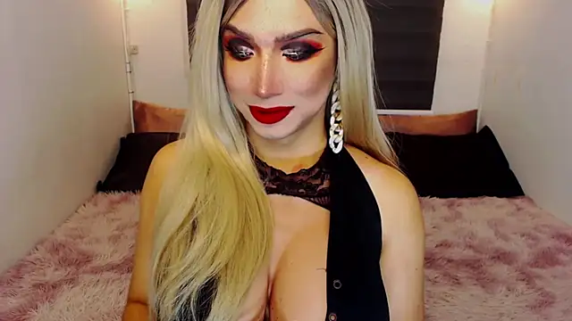 Snapshot of HugeCockDominantXxX chatting on May 18, 7:20 pm HugeCockDominantXxX online show from May 18, 7:20 pm