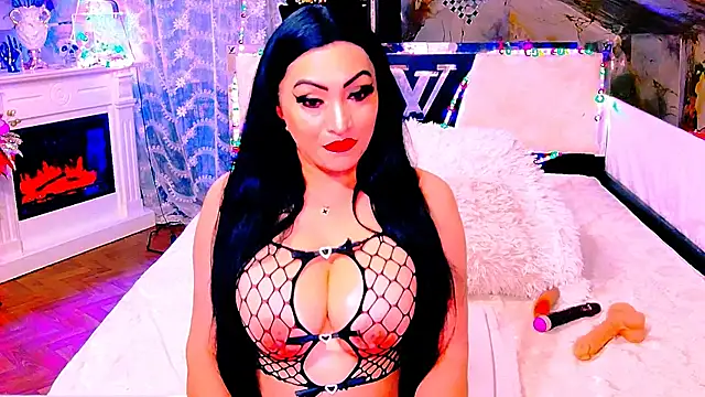 Snapshot of AmyraSunris chatting on June 21, 8:33 pm AmyraSunris online show from June 21, 8:33 pm