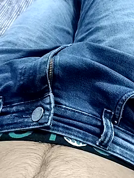 Babyucum4me online show from December 9, 4:58 pm