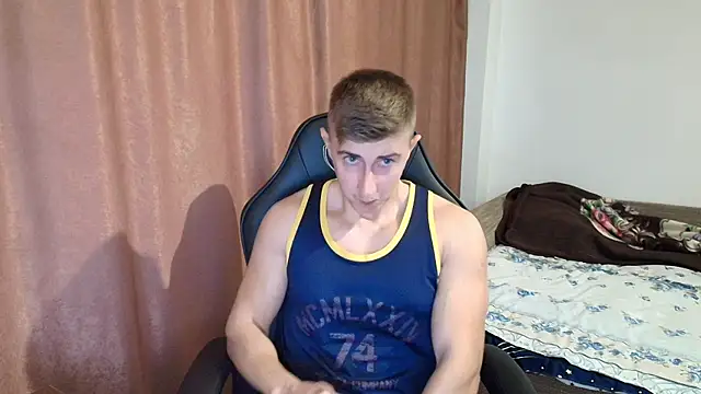 Snapshot of Todhorny9873 chatting on December 16, 8:52 am Todhorny9873 online show from December 16, 8:52 am