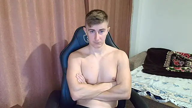 Snapshot of Todhorny9873 chatting on December 20, 8:49 am Todhorny9873 online show from December 20, 8:49 am