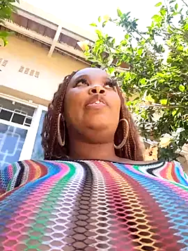 Snapshot of SWEETDOLLY29XX chatting on February 26, 7:42 am SWEETDOLLY29XX online show from February 26, 7:42 am